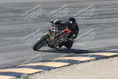 media/Oct-13-2025-Moto Forza (Mon) [[a66d839500]]/3-B Group/Session 2 (Bowl)/